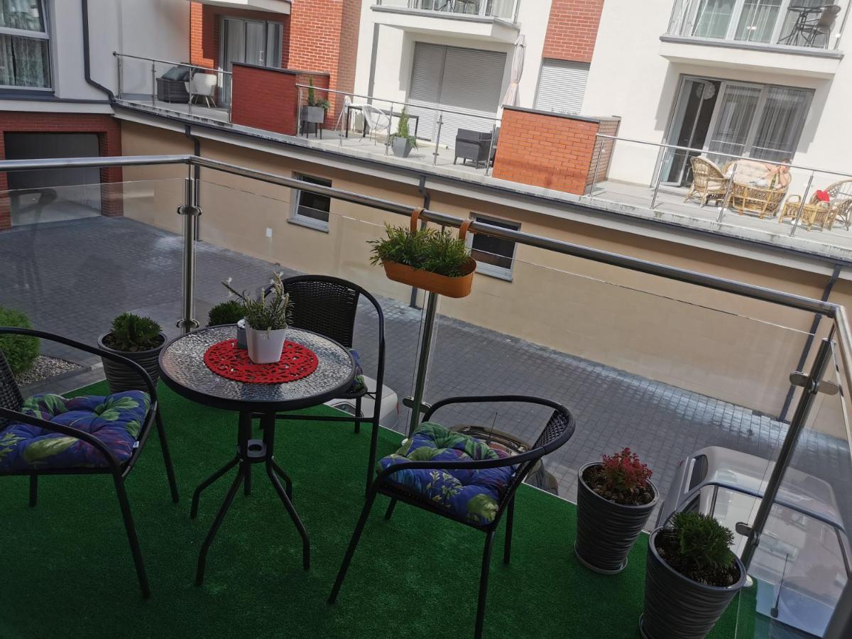 Apartament Ibiza Przy Plazy Ревал Екстериор снимка