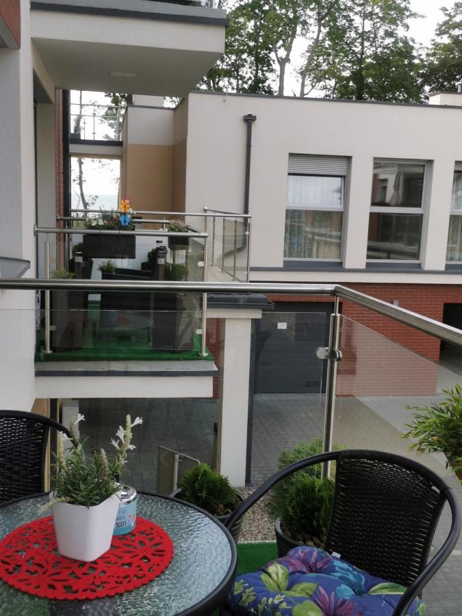 Apartament Ibiza Przy Plazy Ревал Екстериор снимка