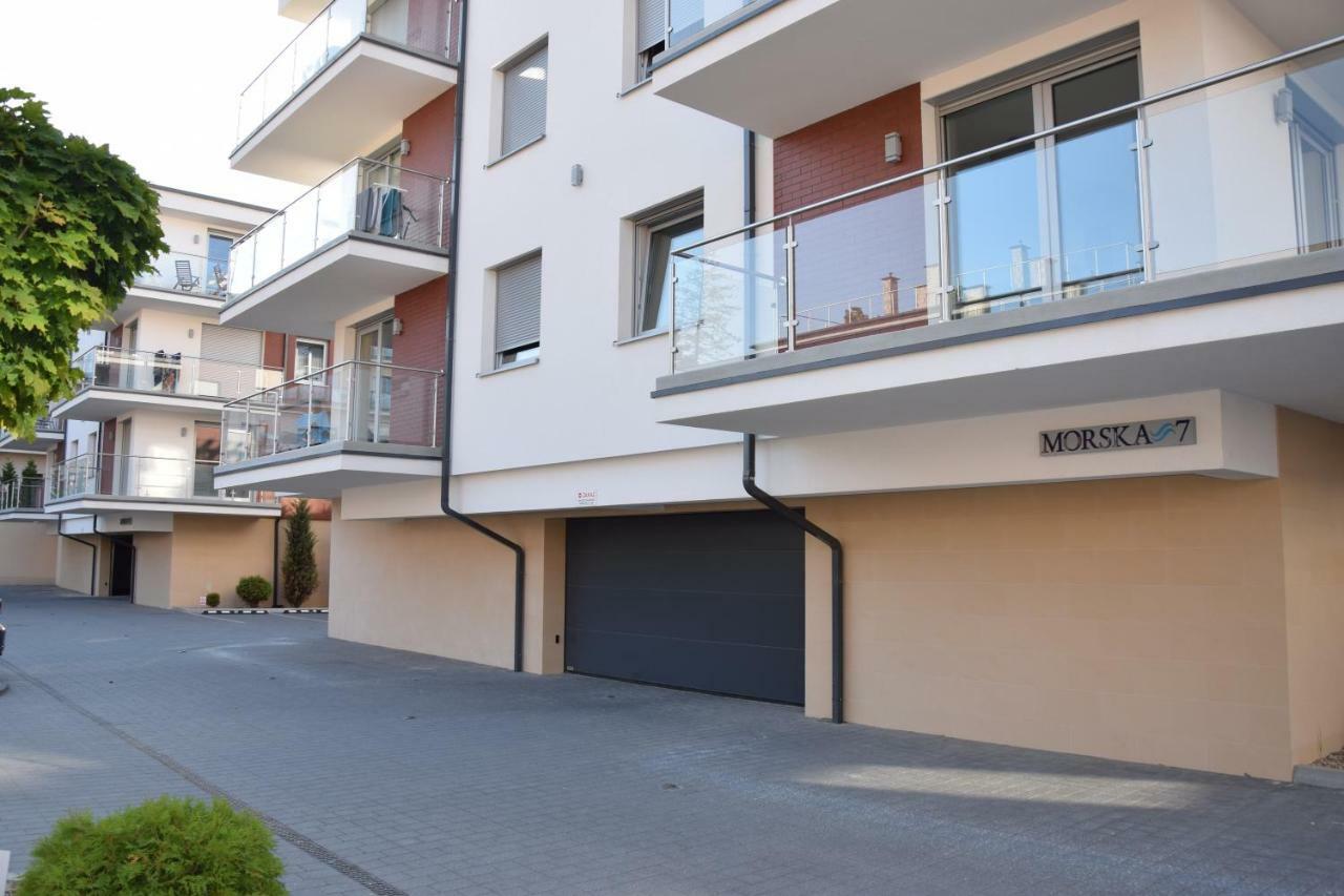 Apartament Ibiza Przy Plazy Ревал Екстериор снимка